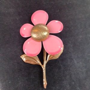 Sara Coventry pink flower pin